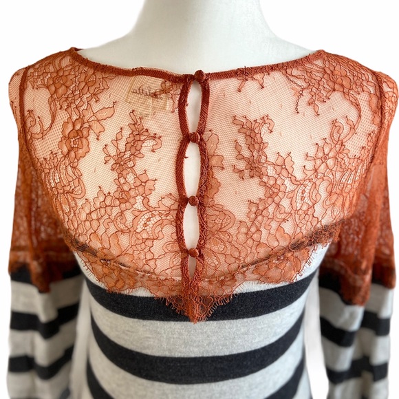 Anthropologie Deletta Orange Lace Stripe Top  XS - Picture 4 of 7